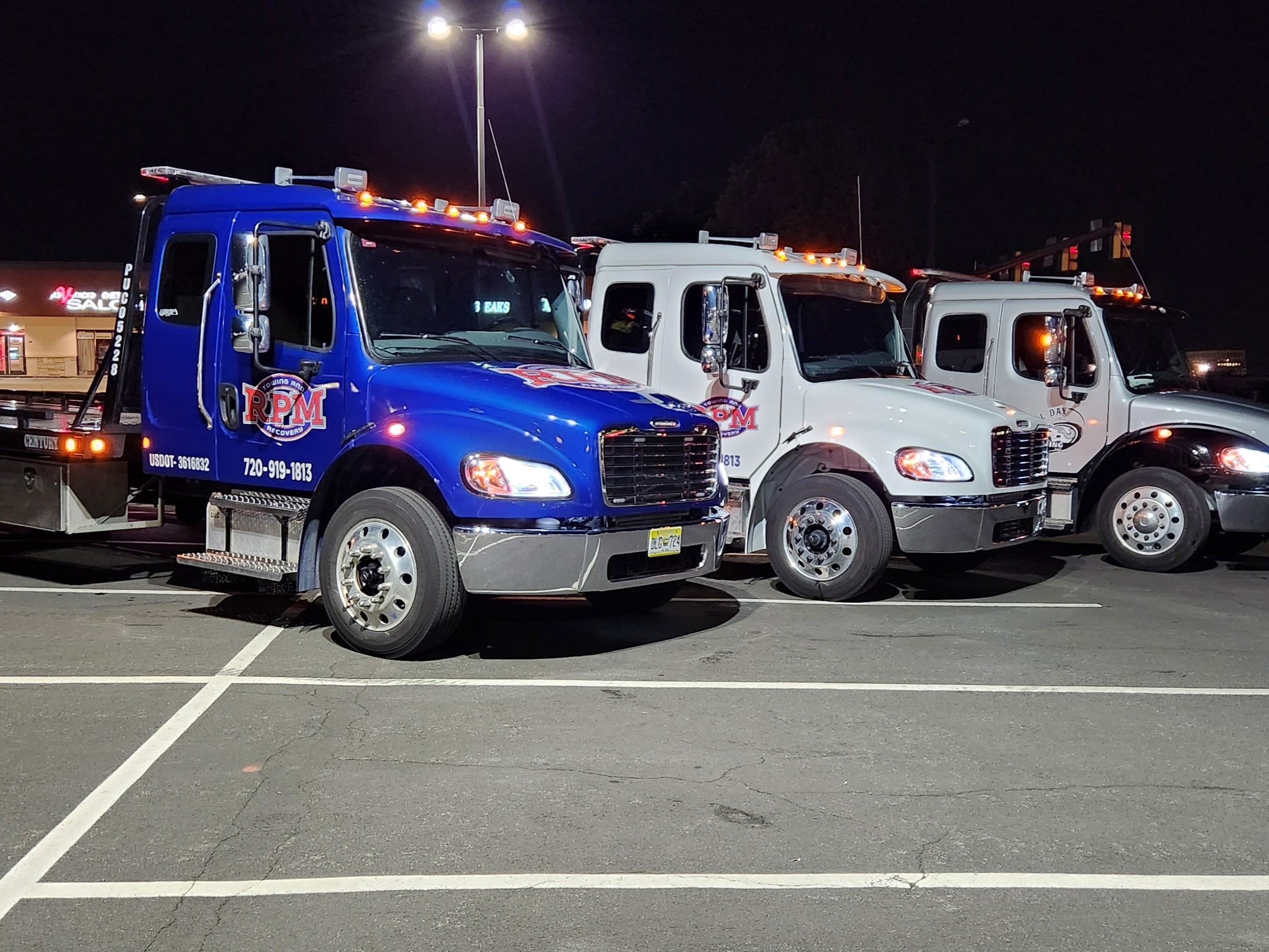 this image shows towing services in Glendale, CO